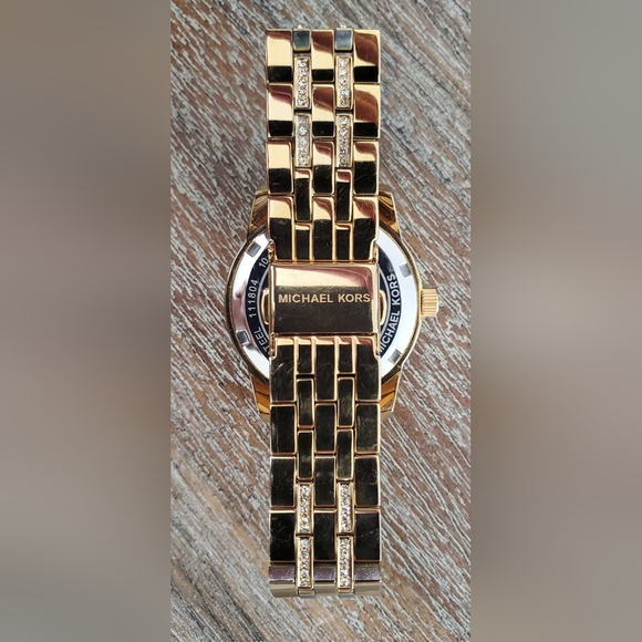 Michael Kors - Picture 5 of 8